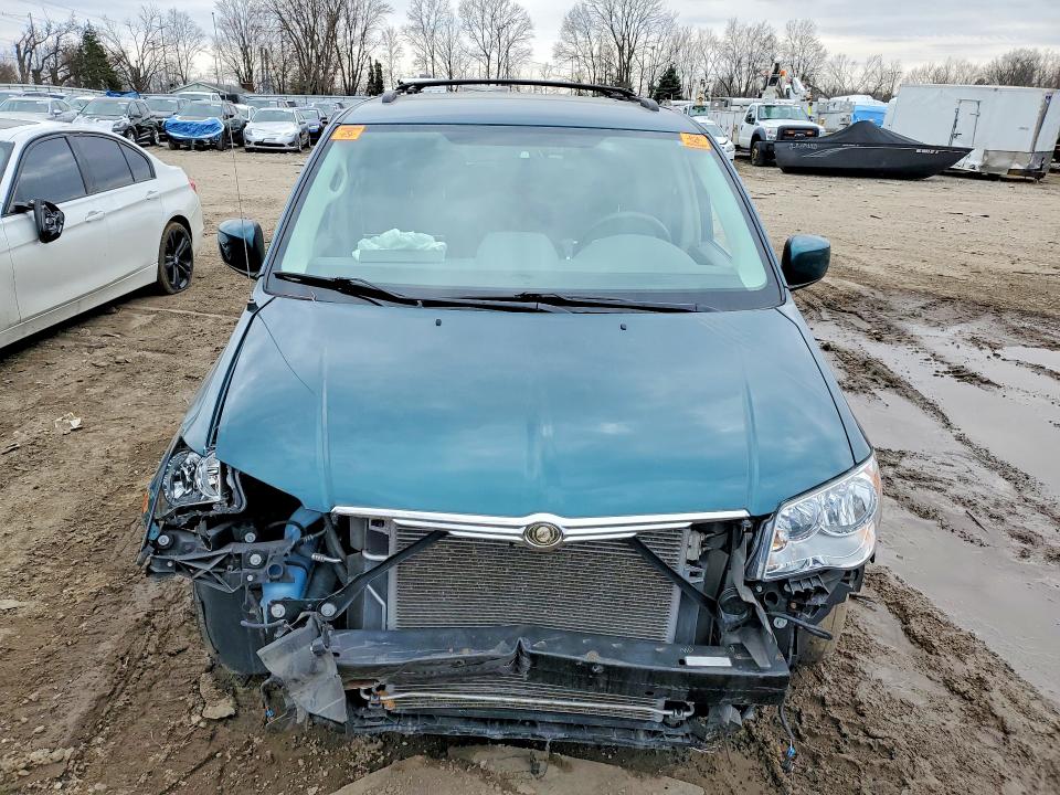 Продаж на аукціоні авто 2009 Chrysler Town & Country, vin: 2A8HR54109R638026, номер лоту: 47589726