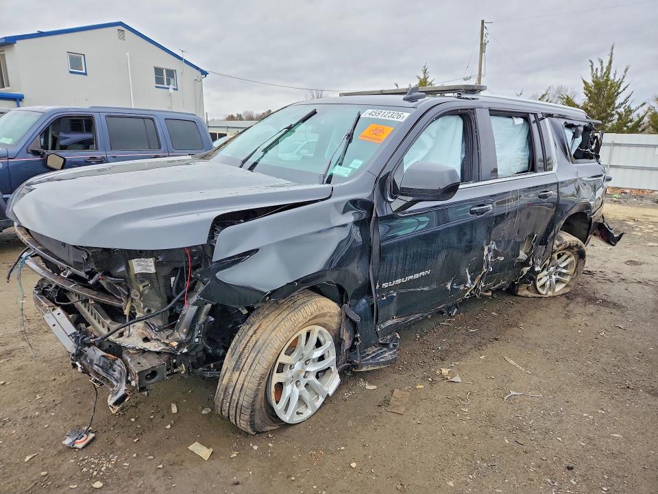 45912326 :رقم المزاد ، 1GNSKBED9RR105338 vin ، 2024 Chevrolet Suburban مزاد بيع
