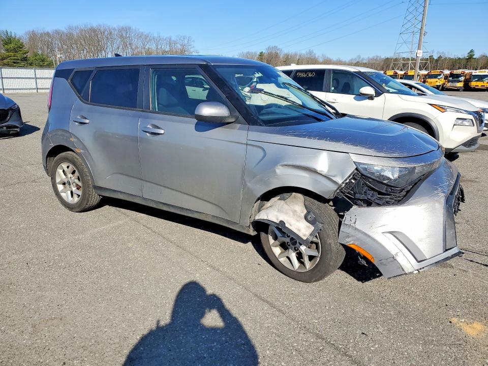 2023 Kia Soul მანქანა იყიდება აუქციონზე, vin: KNDJ23AU0P7881088, აუქციონის ნომერი: 46917806