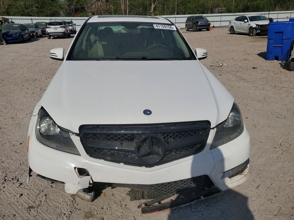 47159156 :رقم المزاد ، WDDGF8ABXDR278391 vin ، 2013 Mercedes-benz C مزاد بيع
