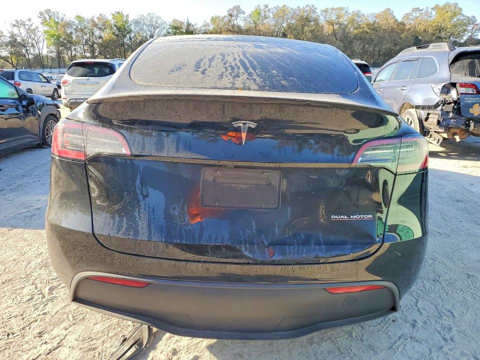41949876 :رقم المزاد ، 7SAYGDEF5PF871929 vin ، 2023 Tesla Model Y مزاد بيع