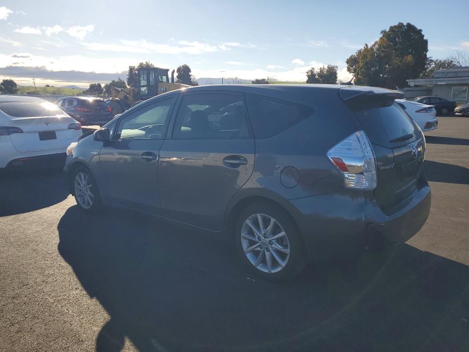 Продажа на аукционе авто 2013 Toyota Prius V, vin: JTDZN3EU0D3203075, номер лота: 79456165