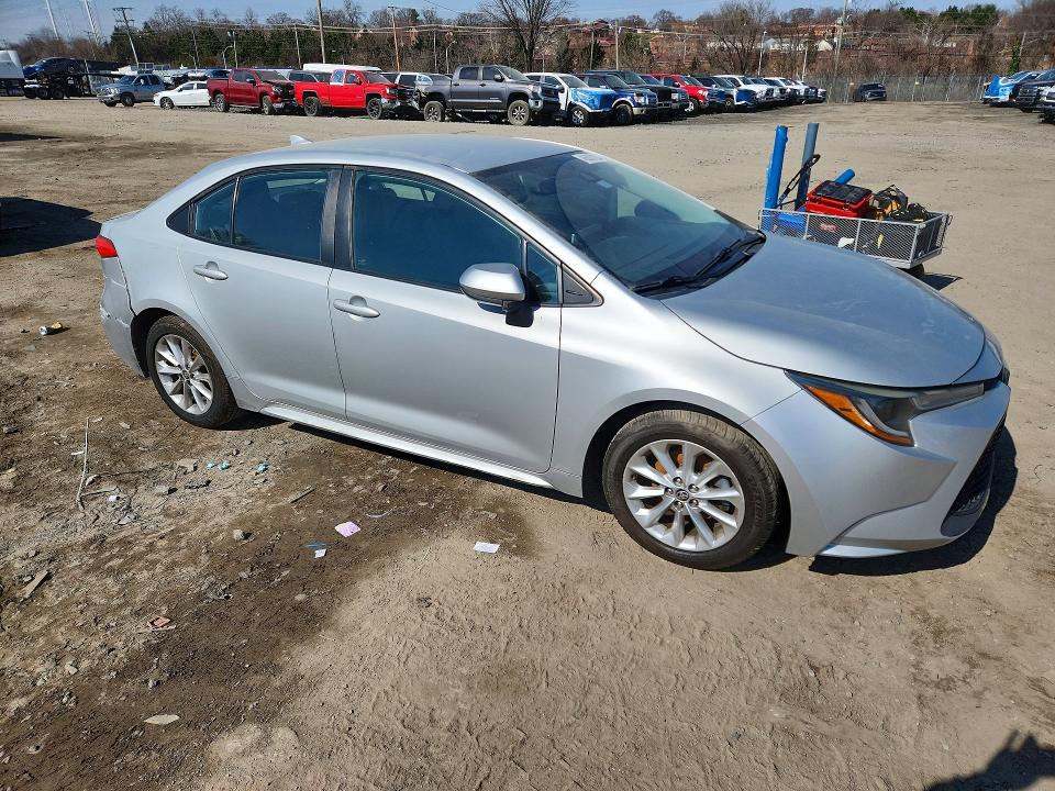 46683126 :رقم المزاد ، 5YFEPMAE2MP174294 vin ، 2021 Toyota Corolla مزاد بيع