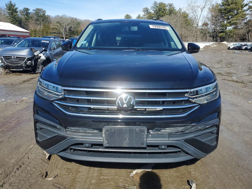 2022 Volkswagen Tiguan მანქანა იყიდება აუქციონზე, vin: 3VV0B7AX6NM108370, აუქციონის ნომერი: 79966765