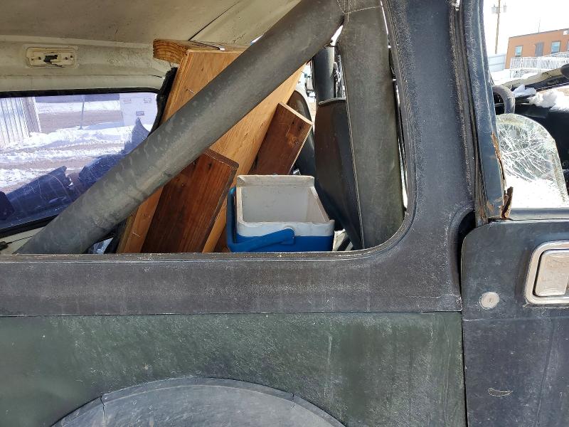 46289316 :رقم المزاد ، 1JCCN87E9DT045925 vin ، 1983 Jeep Jeep مزاد بيع