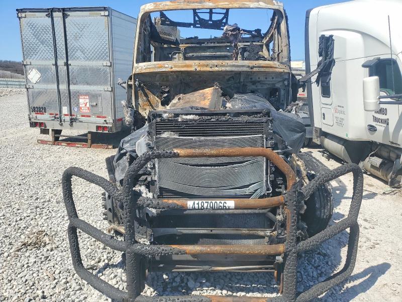 41879066 :رقم المزاد ، 4V4BC9EHXTN699281 vin ، 2026 Volvo Vnl مزاد بيع
