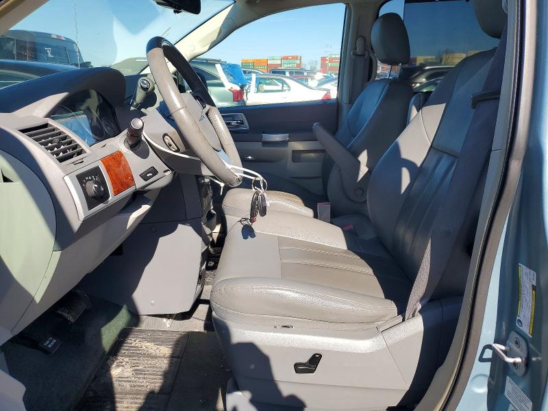 2008 Chrysler Town & Country მანქანა იყიდება აუქციონზე, vin: 2A8HR54P68R729840, აუქციონის ნომერი: 79068245
