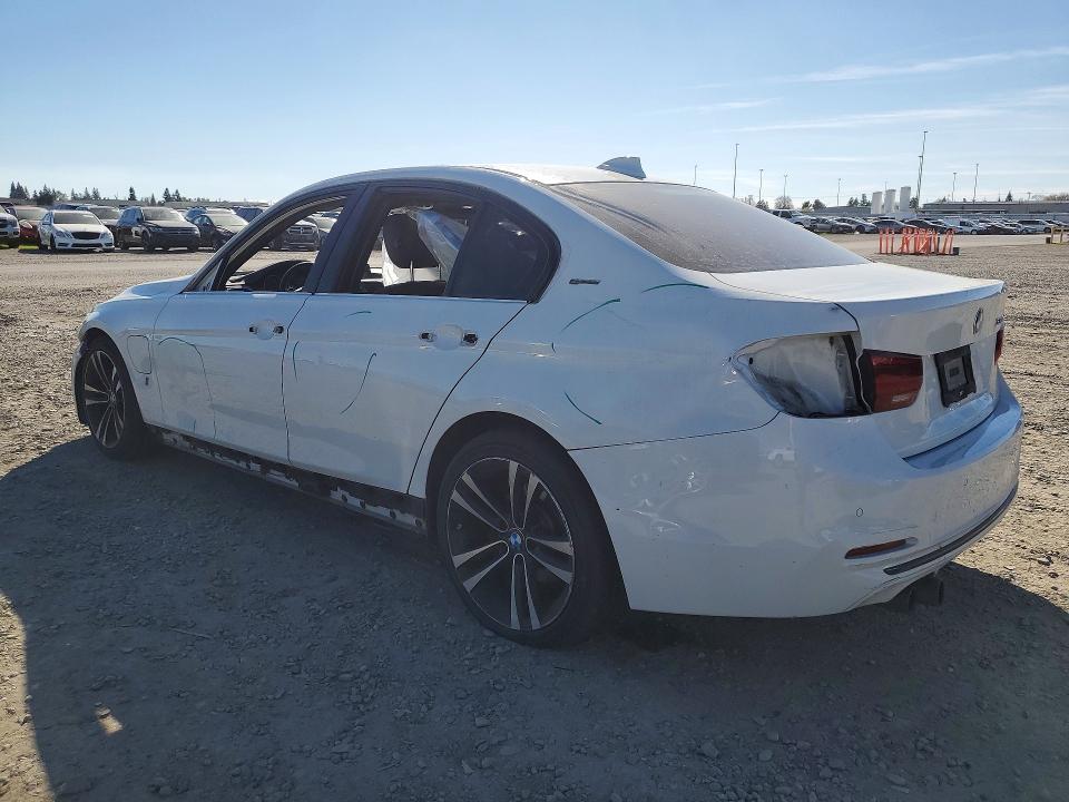 79256335 :رقم المزاد ، WBA8E1C50JA758480 vin ، 2018 Bmw 330e مزاد بيع