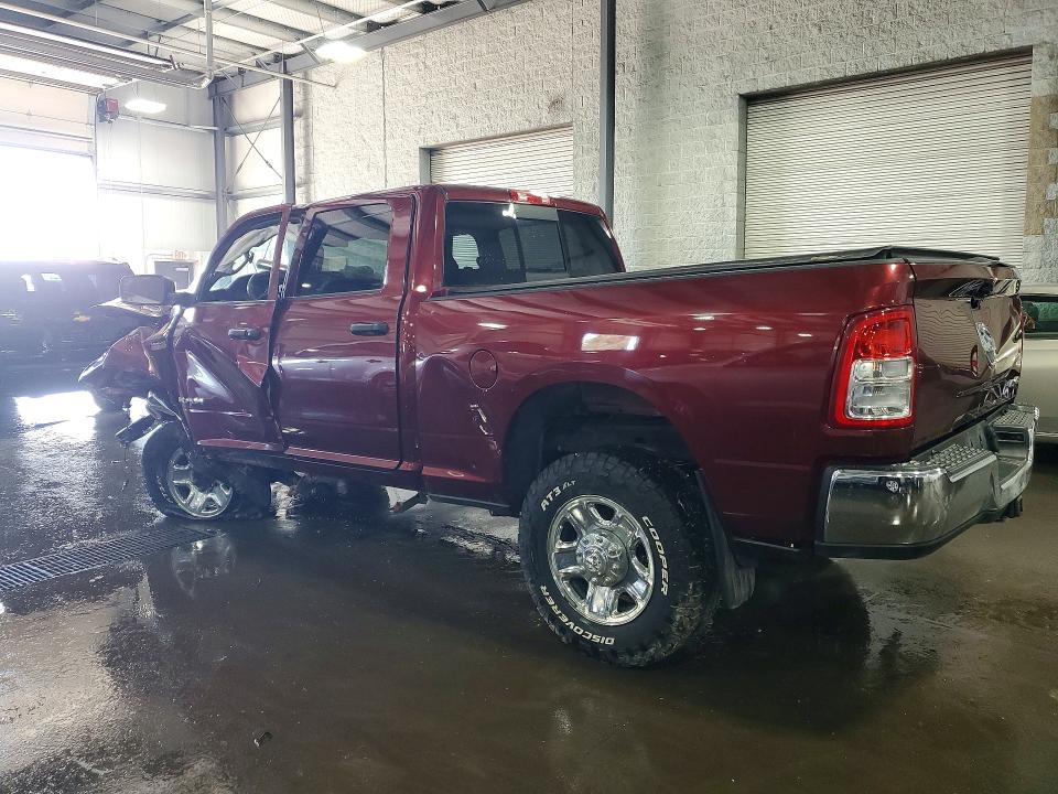 47421976 :رقم المزاد ، 3C6UR5CJ8KG675769 vin ، 2019 Ram 2500 مزاد بيع