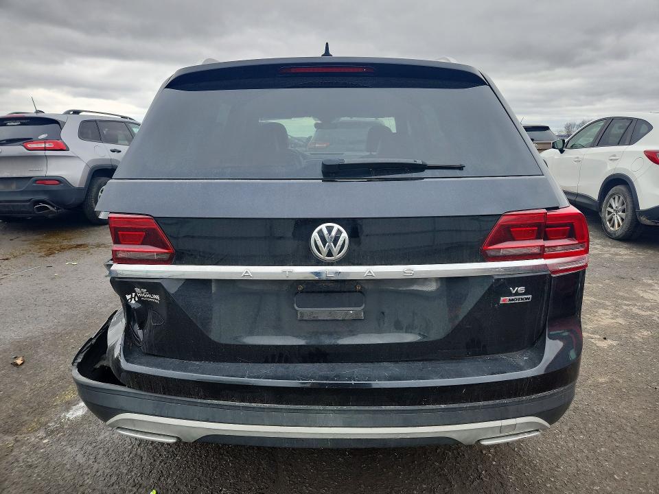 2018 Volkswagen Atlas მანქანა იყიდება აუქციონზე, vin: 1V2LR2CA2JC531959, აუქციონის ნომერი: 46043456