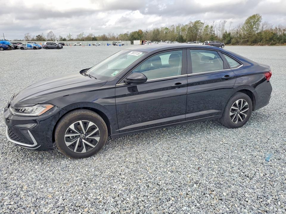 79813115 :رقم المزاد ، 3VW5X7BU9SM047714 vin ، 2025 Volkswagen Jetta مزاد بيع