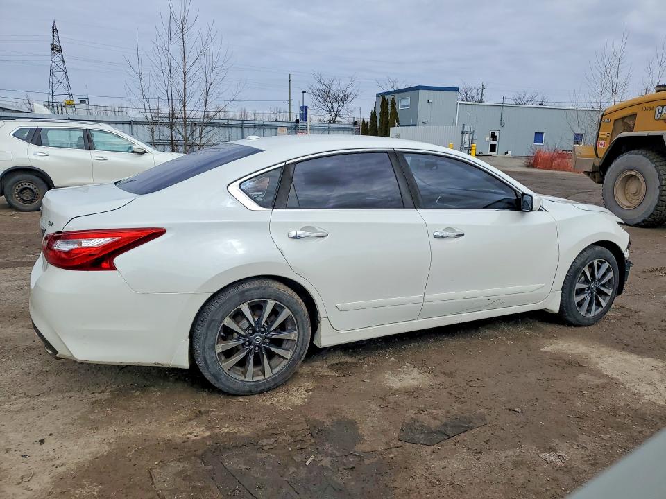 2016 Nissan Altima მანქანა იყიდება აუქციონზე, vin: 1N4AL3AP9GN350724, აუქციონის ნომერი: 46492776