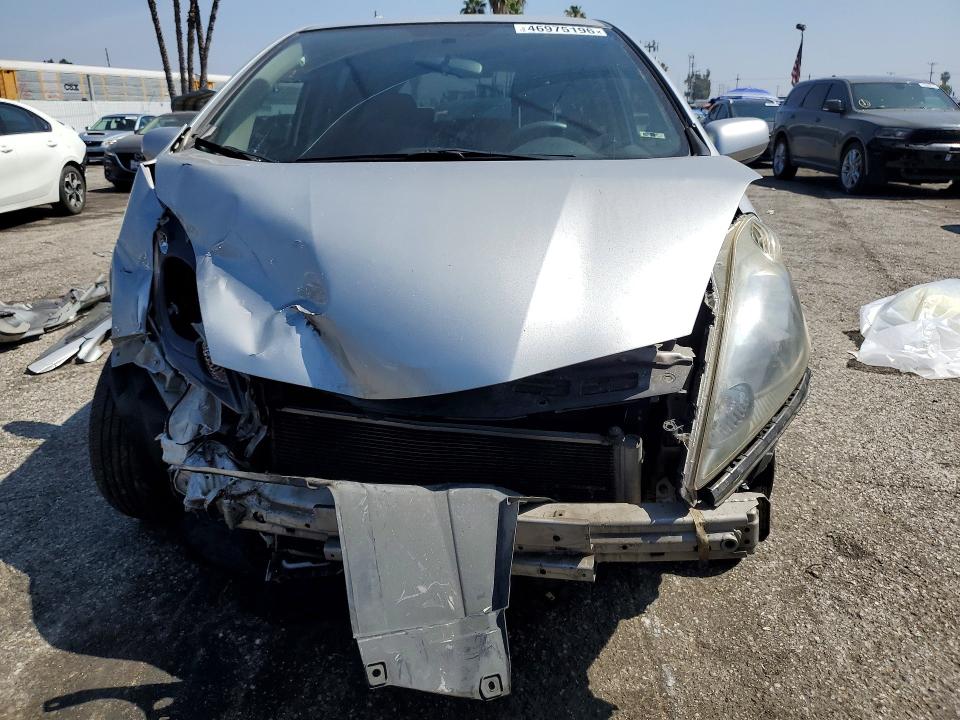 46975196 :رقم المزاد ، JHMGE8H32CC028705 vin ، 2012 Honda Fit مزاد بيع