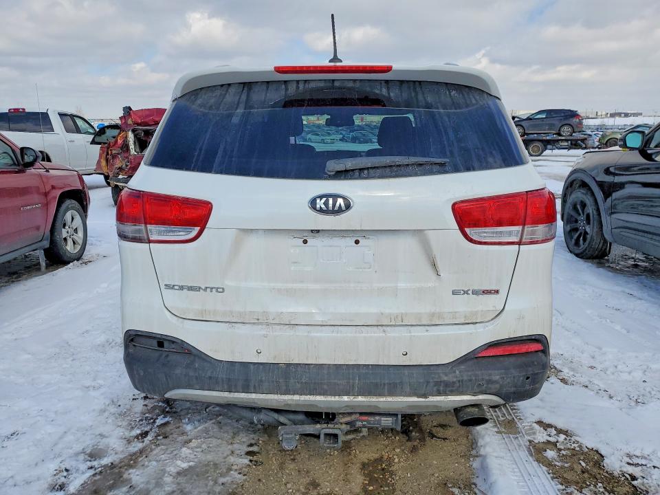 Продажа на аукционе авто 2016 Kia Sorento, vin: 5XYPHDA17GG186498, номер лота: 47118576