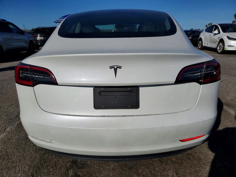 Продажа на аукционе авто 2022 Tesla Model 3, vin: 5YJ3E1EA3NF358689, номер лота: 79926975