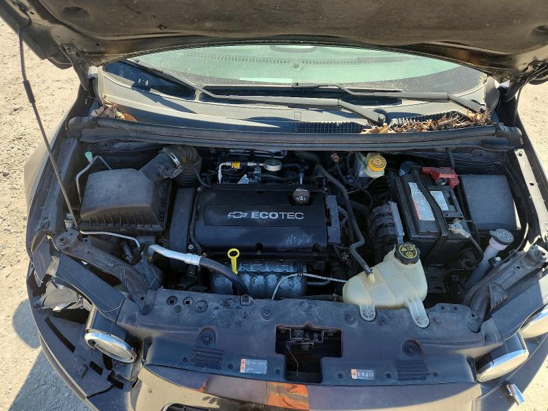 46497936 :رقم المزاد ، 1G1JC6SH5F4130139 vin ، 2015 Chevrolet Sonic مزاد بيع