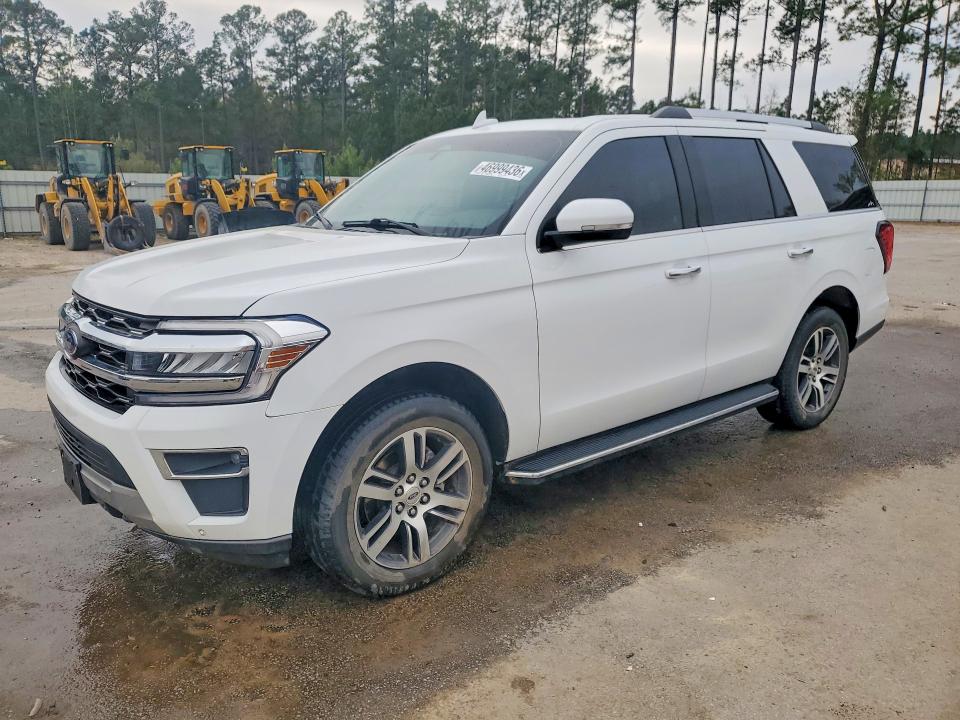 Продажа на аукционе авто 2022 Ford Expedition, vin: 1FMJU2AT2NEA57304, номер лота: 46999436