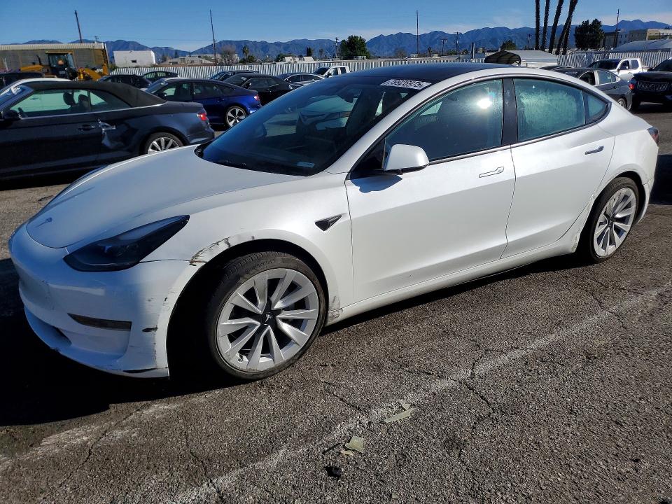 Продажа на аукционе авто 2022 Tesla Model 3, vin: 5YJ3E1EA3NF358689, номер лота: 79926975