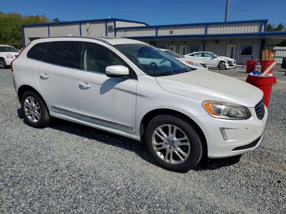 2015 Volvo Xc60 მანქანა იყიდება აუქციონზე, vin: YV440MDB9F2602183, აუქციონის ნომერი: 46844376