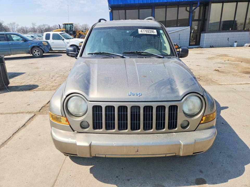 2006 Jeep Liberty მანქანა იყიდება აუქციონზე, vin: 1J4GL48K16W257879, აუქციონის ნომერი: 47769396