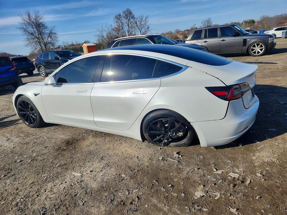 Продажа на аукционе авто 2019 Tesla Model 3, vin: 5YJ3E1EB6KF494934, номер лота: 45526496