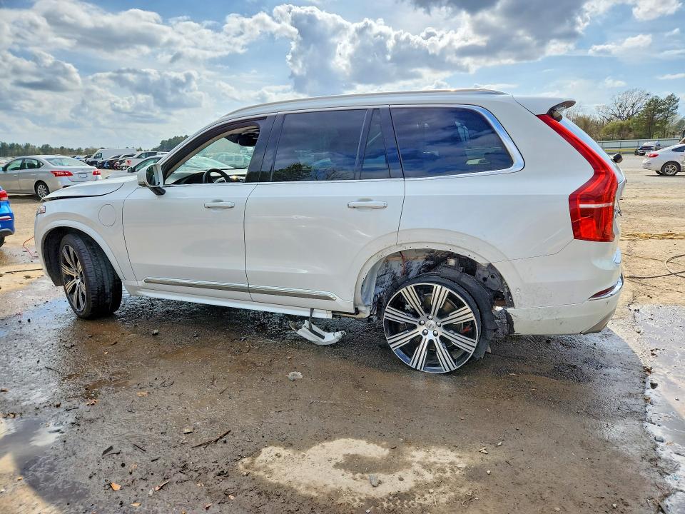 2021 Volvo Xc90 მანქანა იყიდება აუქციონზე, vin: YV4BR00L0M1687891, აუქციონის ნომერი: 41699486
