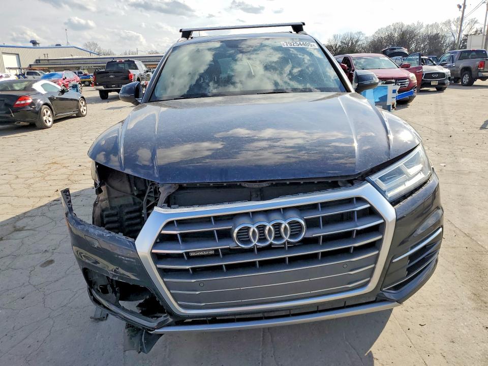 79254405 :رقم المزاد ، WA1BNAFY8J2180826 vin ، 2018 Audi Q5 مزاد بيع