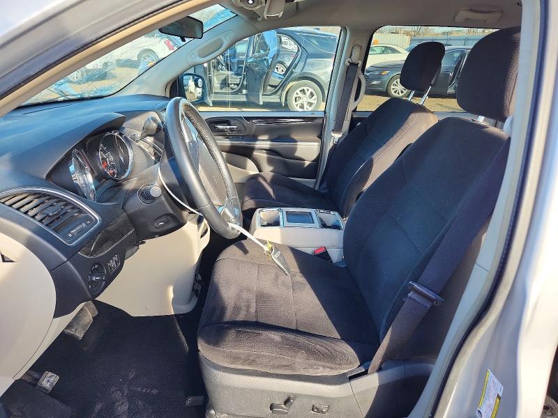 Auction sale of the 2011 Chrysler Town & Country, vin: 2A4RR5DG6BR605015, lot number: 46325956