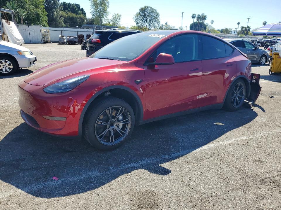 Продаж на аукціоні авто 2025 Tesla Model Y, vin: 7SAYGDED5SF320911, номер лоту: 45825556