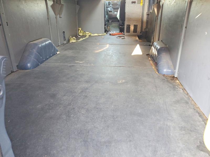 79911895 :رقم المزاد ، 1FTBR3X85LKB13415 vin ، 2020 Ford Transit مزاد بيع