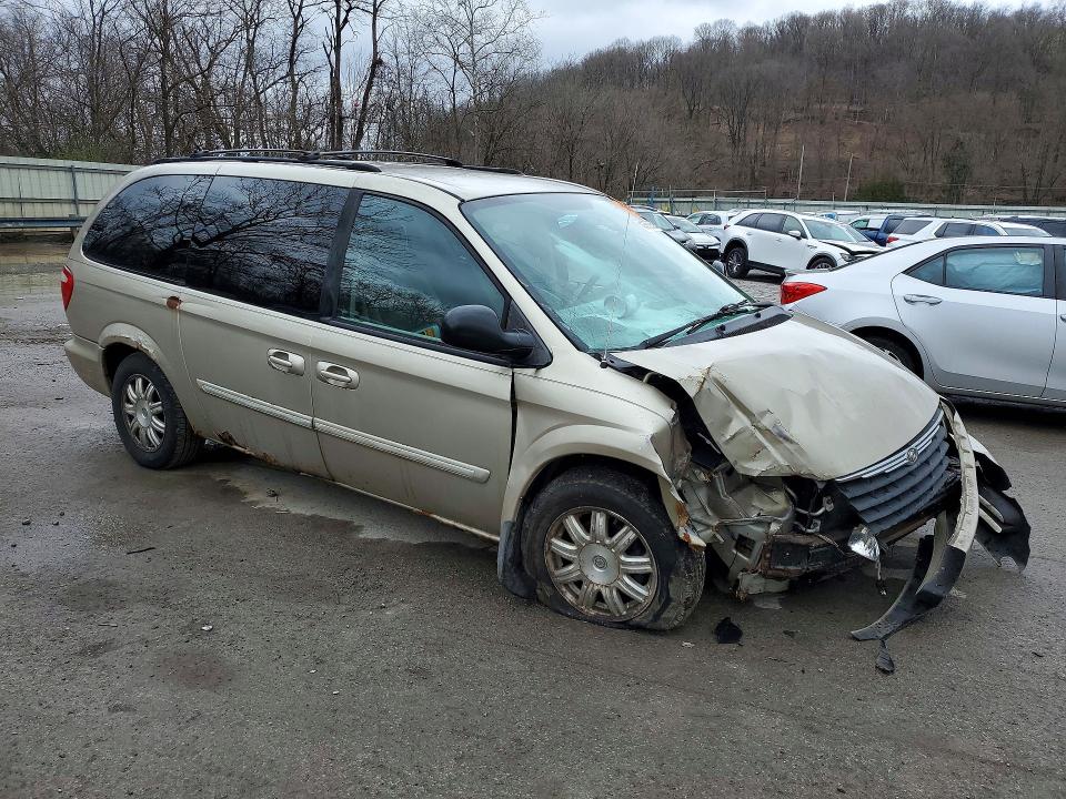 46866606 :رقم المزاد ، 2A4GP54L46R885419 vin ، 2006 Chrysler Town & Country مزاد بيع