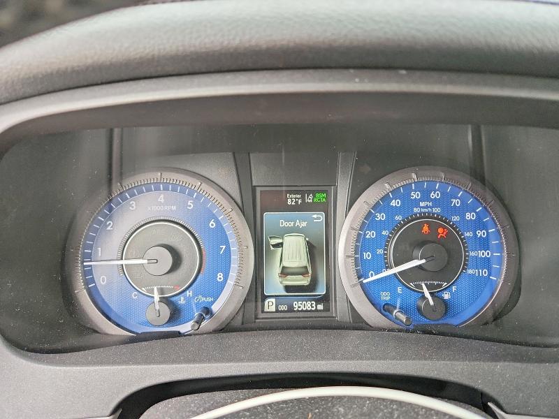 2020 Toyota Sienna მანქანა იყიდება აუქციონზე, vin: 5TDYZ3DC5LS032233, აუქციონის ნომერი: 48394406