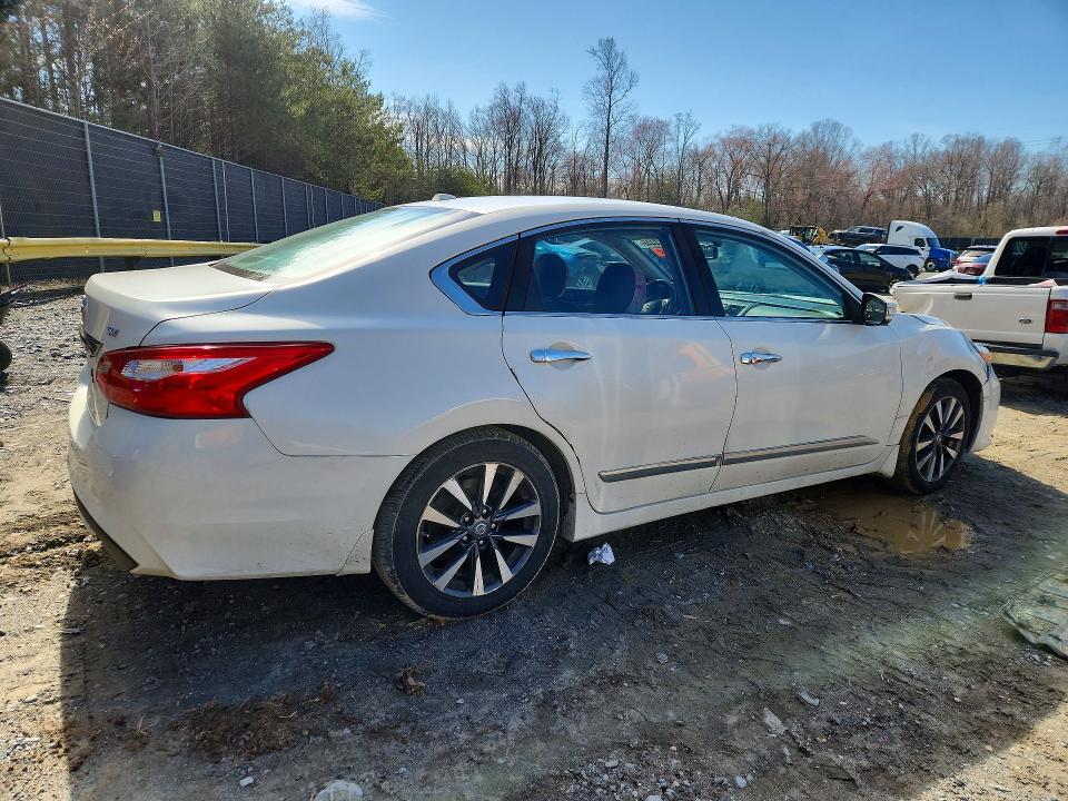 2016 Nissan Altima მანქანა იყიდება აუქციონზე, vin: 1N4AL3APXGC291792, აუქციონის ნომერი: 46154446