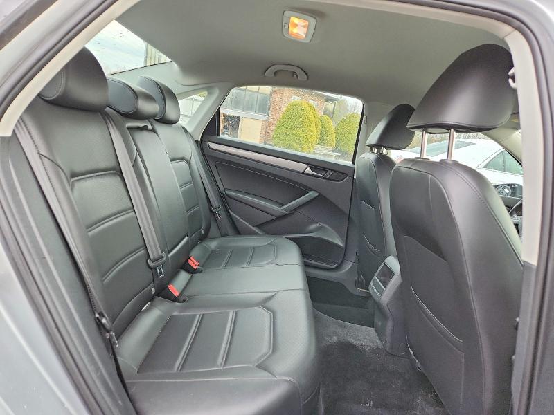47422286 :رقم المزاد ، 1VWAT7A31FC087912 vin ، 2015 Volkswagen Passat مزاد بيع