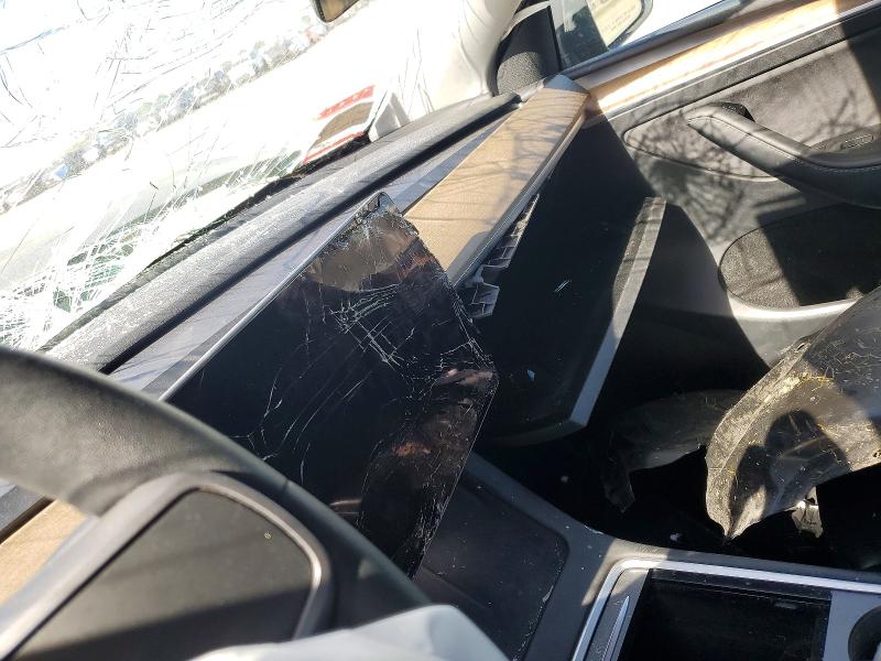 2023 Tesla Model Y მანქანა იყიდება აუქციონზე, vin: 7SAYGDEF8PF715772, აუქციონის ნომერი: 46729046