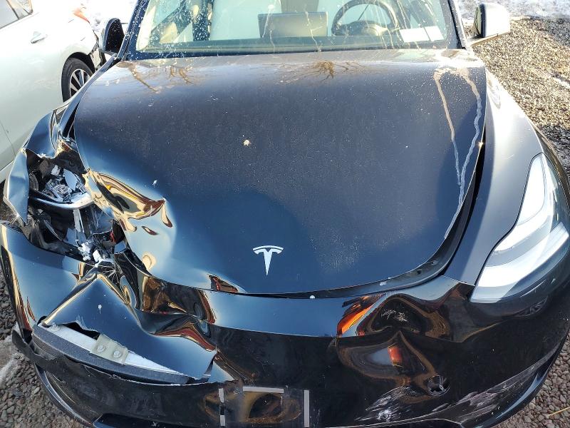 Auction sale of the 2021 Tesla Model Y, vin: 5YJYGDEE3MF198011, lot number: 79719675