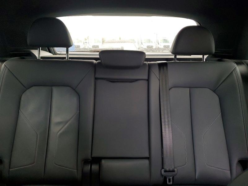 47453906 :رقم المزاد ، WA1EECF31N1128656 vin ، 2022 Audi Q3 مزاد بيع