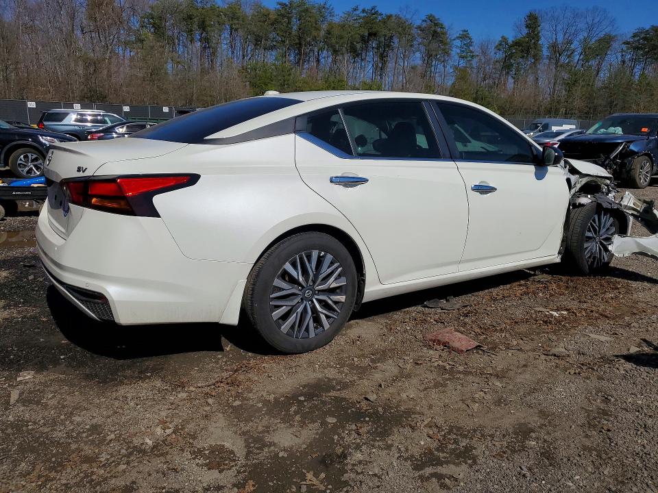 Продажа на аукционе авто 2024 Nissan Altima, vin: 1N4BL4DV6RN415472, номер лота: 42012856