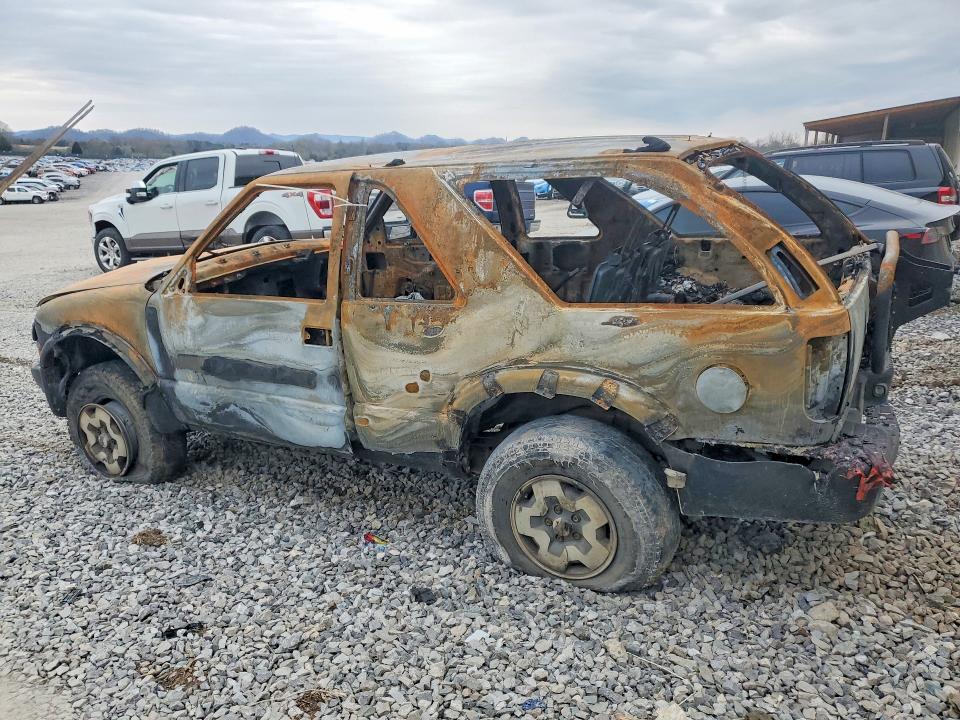 Продажа на аукционе авто 2002 Chevrolet Blazer, vin: 1GNCT18W92K171976, номер лота: 46475886