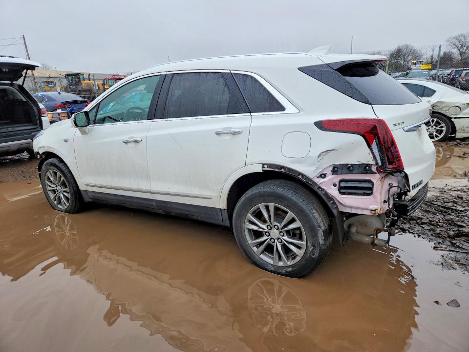 41599936 :رقم المزاد ، 1GYKNCR44MZ153980 vin ، 2021 Cadillac Xt5 مزاد بيع
