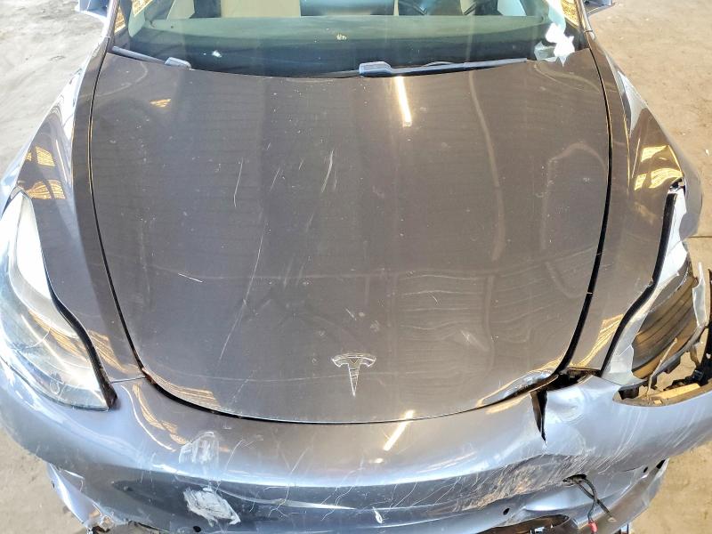 Auction sale of the 2018 Tesla Model 3, vin: 5YJ3E1EA8JF155596, lot number: 79475285