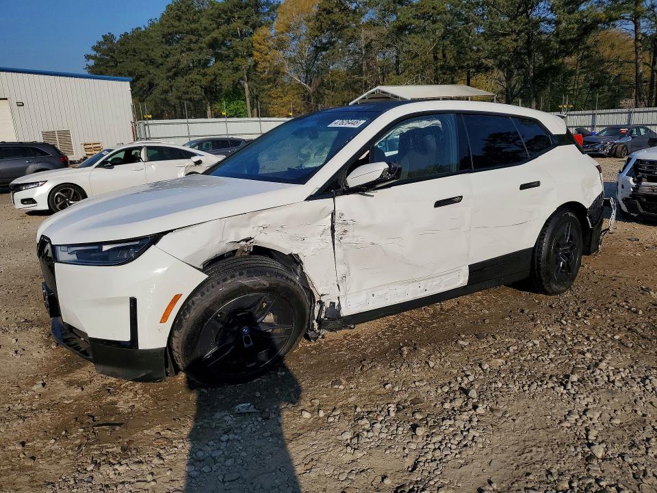 Продажа на аукционе авто 2023 Bmw Ix, vin: WB523CF06PCM41127, номер лота: 47626446