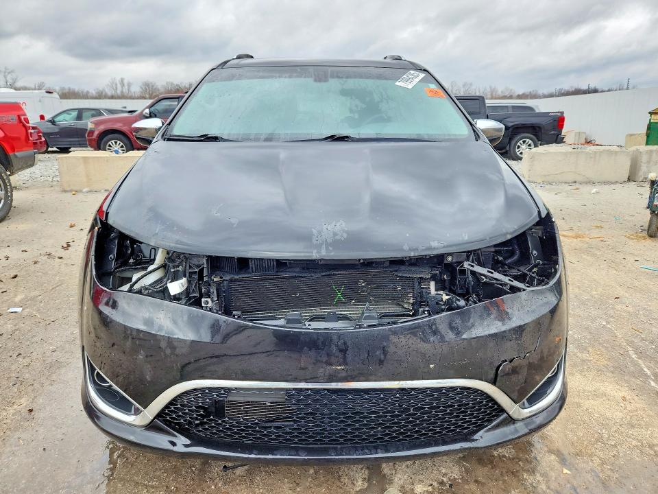 Продажа на аукционе авто 2017 Chrysler Pacifica, vin: 2C4RC1GG4HR683653, номер лота: 79994385