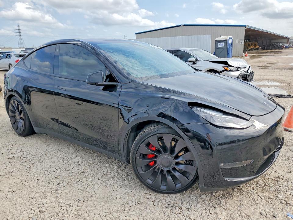 Продажа на аукционе авто 2022 Tesla Model Y, vin: 7SAYGDEF4NF454587, номер лота: 42024006