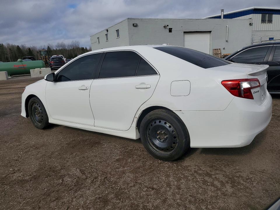 2014 Toyota Camry მანქანა იყიდება აუქციონზე, vin: 4T1BF1FK6EU315628, აუქციონის ნომერი: 45804876
