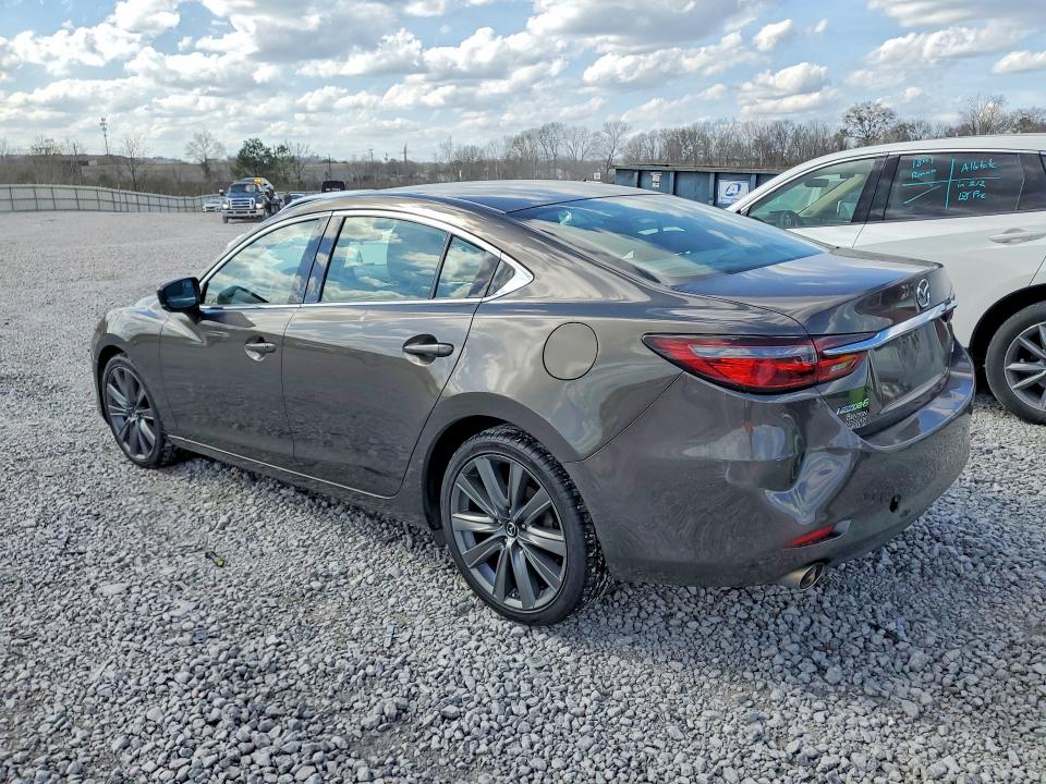 79976595 :رقم المزاد ، JM1GL1VM6J1307739 vin ، 2018 Mazda 6 مزاد بيع