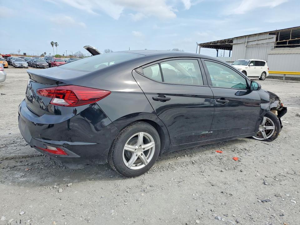 45530426 :رقم المزاد ، 5NPD74LF2KH458276 vin ، 2019 Hyundai Elantra مزاد بيع