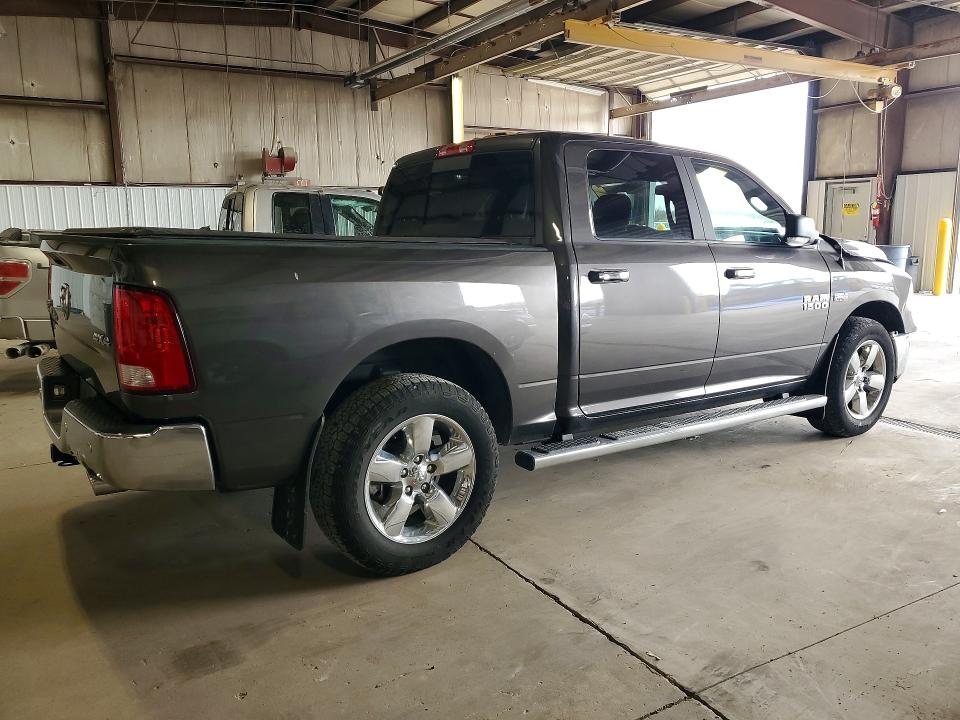 46993516 :رقم المزاد ، 3C6RR7LT5HG787974 vin ، 2017 Ram 1500 مزاد بيع