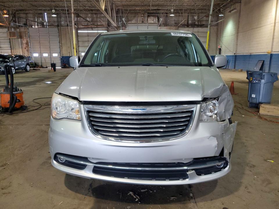 48237796 :رقم المزاد ، 2A4RR5DG4BR604459 vin ، 2011 Chrysler Town & Country مزاد بيع