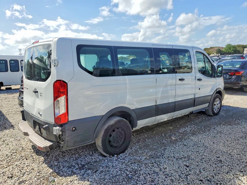 2015 Ford Transit მანქანა იყიდება აუქციონზე, vin: 1FBZX2ZM3FKA44354, აუქციონის ნომერი: 48261216